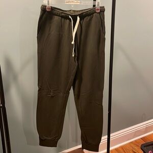 monrow joggers